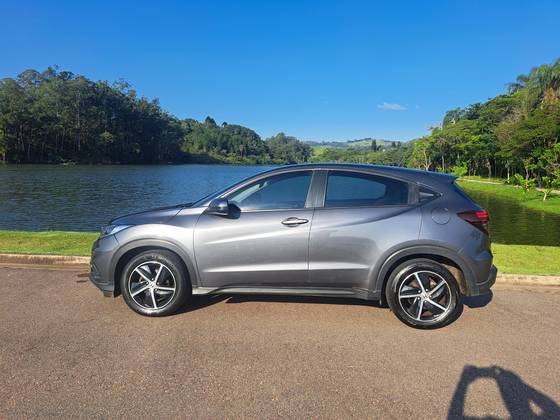 HONDA HR-V 1.8 16V FLEX LX 4P AUTOMÁTICO HONDA HR-V 1.8 16V FLEX LX 4P AUTOMÁTICO
